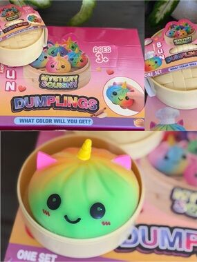 1 Mystery Squishy Dumplings Rainbow Unicorn Dumpling